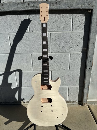 Kit chitarra fai - te, stile